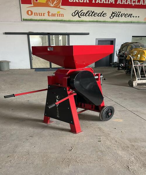 YEM EZME MAKİNESİ-4HP (KURTSAN)